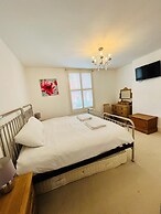 Lunas Cottage - Grove Road Cottages