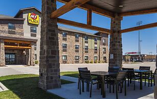My Place Hotel - Green Bay