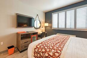 Hotel Lexen - Newhall