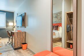 Hotel Lexen - Newhall