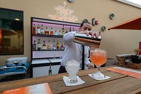 Hotel Lexen - Newhall