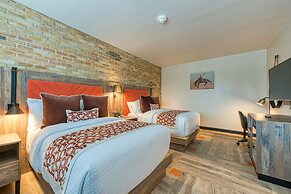 Hotel Lexen - Newhall