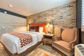 Hotel Lexen - Newhall