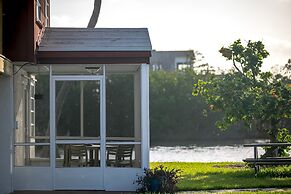 Ragged Edge Resort & Marina