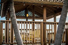 Ragged Edge Resort & Marina