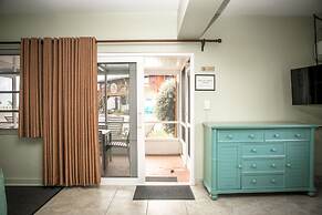 Ragged Edge Resort & Marina