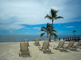 Ragged Edge Resort & Marina