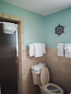 Ragged Edge Resort & Marina