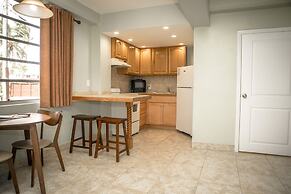 Ragged Edge Resort & Marina