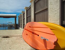 Ragged Edge Resort & Marina