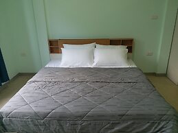 DD Garden Apartment 2