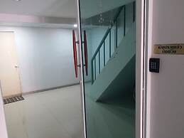 DD Garden Apartment 2