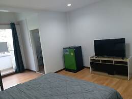 DD Garden Apartment 2