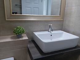 DD Garden Apartment 2