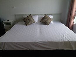 DD Garden Apartment 2