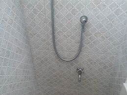 DD Garden Apartment 2