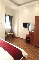 Nhat Thu Hotel & Apartment