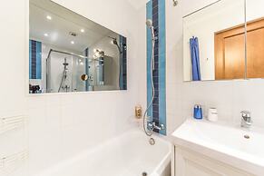 City of Rivers Malaya Morskaya 19