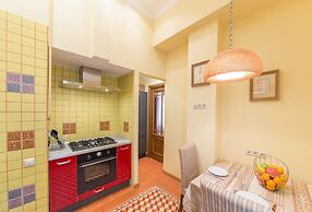 City of Rivers Malaya Morskaya 19