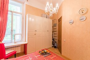 City of Rivers Malaya Morskaya 19