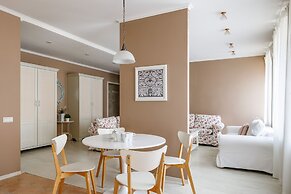 City of Rivers Kolomenskaya 7