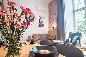 Tower Street Apartments