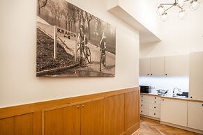 Tower Street Apartments