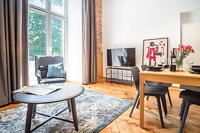 Tower Street Apartments