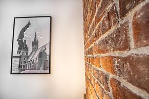 Tower Street Apartments