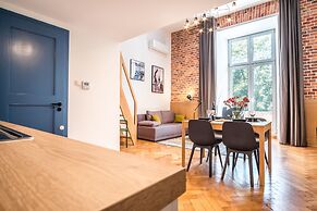 Tower Street Apartments