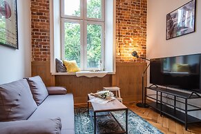 Tower Street Apartments