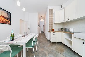 AT Krakow Apartments