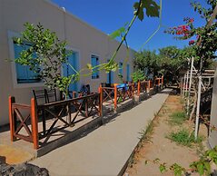 Santorini Hostel