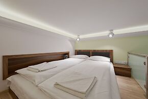 MB Cracow Apartments-Plac Na Groblach 6