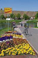 Weingut & Ferienwohnungen Kirch