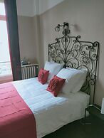 La Maison Bleue