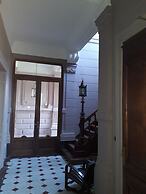 La Maison Bleue