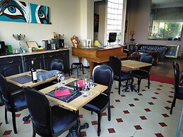 La Maison Bleue