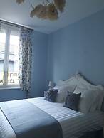 La Maison Bleue
