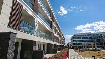 Courtyard Long beach Holiday Resort