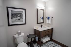 Corduroy Inn and Lodge, Trademark Collection by Wyndham