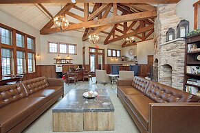 Corduroy Inn and Lodge, Trademark Collection by Wyndham