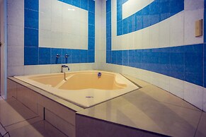 Capital O Hotel Diro, Monterrey