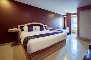 Capital O Hotel Diro, Monterrey