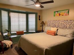 Harvest House Bed & Breakfast