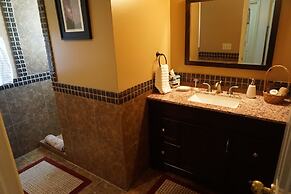 Harvest House Bed & Breakfast