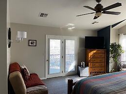 Harvest House Bed & Breakfast