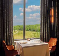 The Union Club Hotel at Purdue University, Autograph Collection