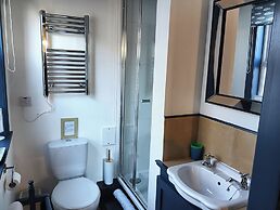 Claymires Bothy Cottage Nr Loch Lomond & Stirling