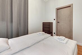 Dom & House - Apartments Granaria